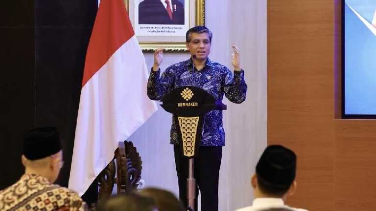 Menaker Yassierli: Generasi muda wajib siapkan diri hadapi green jobs
