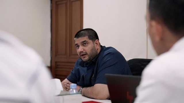 Search image article