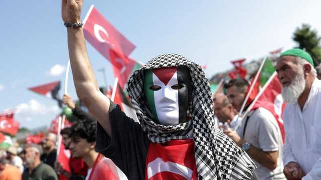 Turki Boikot Konser Enrico Macias, Publik Murka Dukungan ke Israel