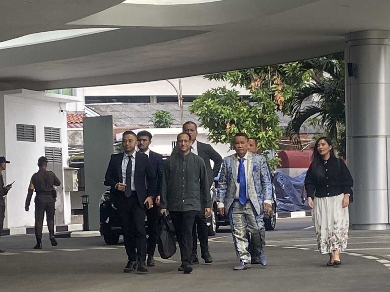 Nadiem Makarim Diperiksa Kejagung Kasus Korupsi Laptop, Hotman Paris Dampingi