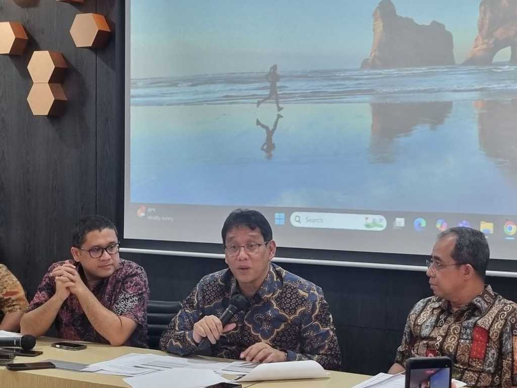 Purbaya Yudhi tantang Rocky Gerung minta maaf jika ekonomi tumbuh 6 persen