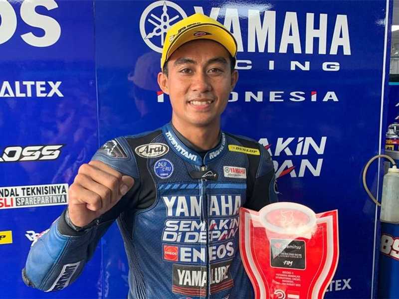 M Faerozi Emosional Raih Podium Perdana SS600 ARRC 2025, Trofi untuk Mendiang Ibunda