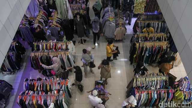 Pasar Senen Banting Setir, Siap Jadi Pusat Produk Lokal Usai Larangan Thrifting