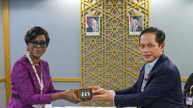 Search image article