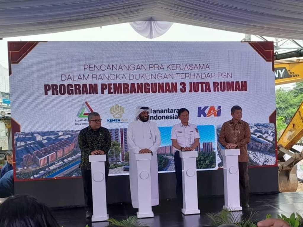 Prabowo minta KAI alokasikan aset stasiun untuk program 3 juta rumah