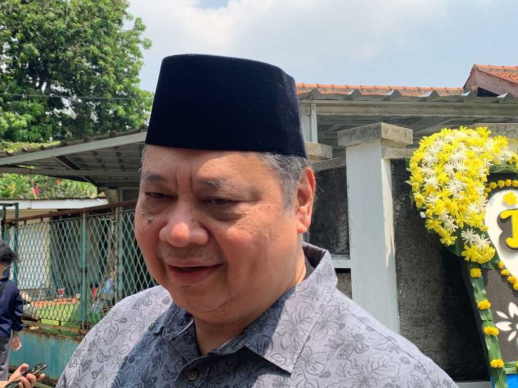 Airlangga Berduka, Indonesia Kehilangan Sosok Ekonom Arif Budimanta Stafsus Jokowi