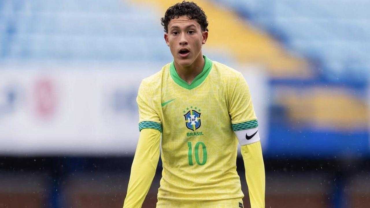 Jebol Gawang Indonesia, Felipe Morais Kini Jadi Incaran Manchester United