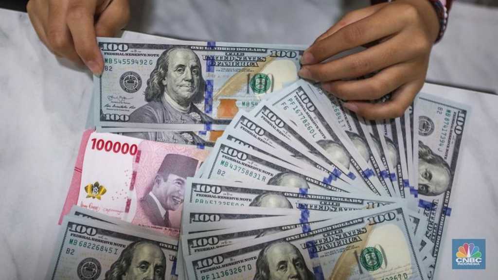 Rupiah Menguat 0,27% ke Rp16.370/US$, Dolar AS Loyo Dihantam Data Buruk
