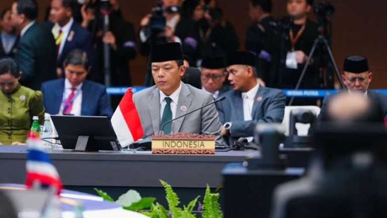 Menlu Sugiono di EAS: Indonesia Tegaskan Pentingnya Dialog, Perkuat ASEAN