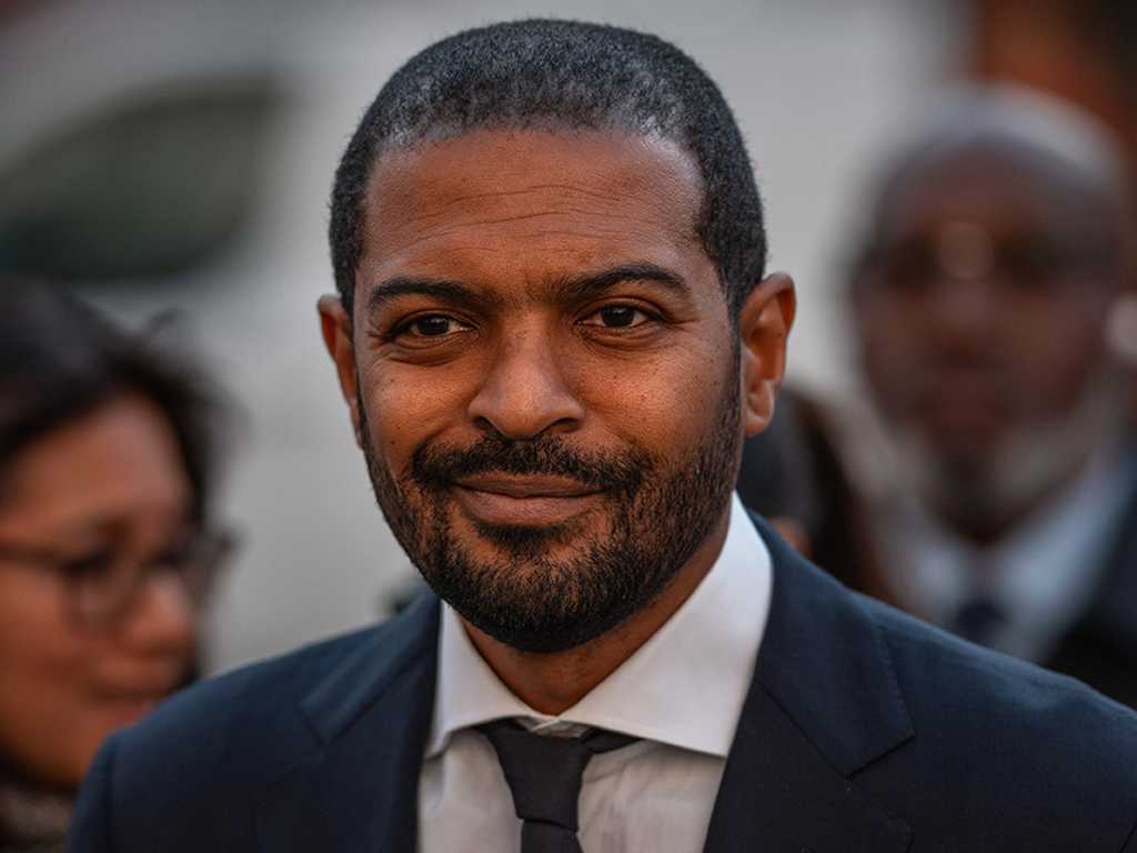 Bintang "Doctor Who" Noel Clarke ditangkap, rumahnya digerebek polisi