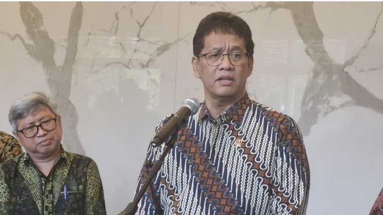 Menkeu Purbaya: Tarif Cukai Khusus Rokok Ilegal Berlaku Desember