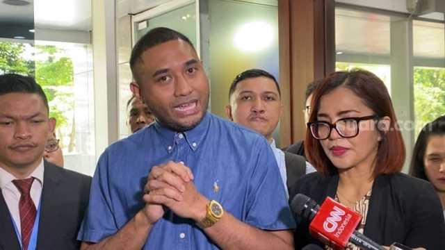 Rayen Pono Kecewa Berat: Laporan Ahmad Dhani Tak Diproses, Polisi Diduga Takut?