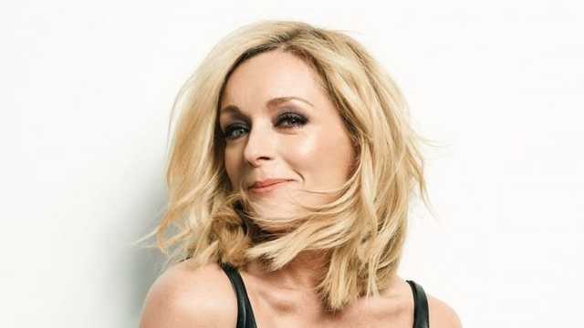 Jane Krakowski Kembali ke Broadway, Bintangi Oh, Mary! Terbatas 8 Minggu