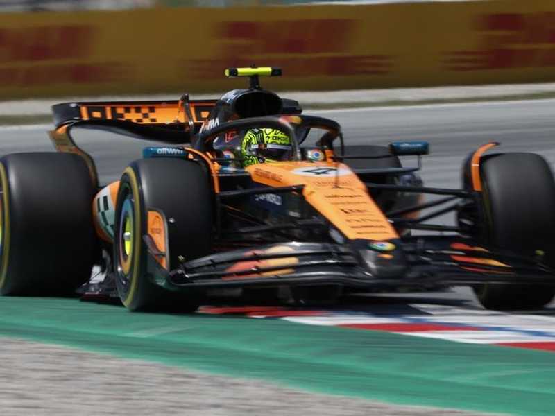 Lando Norris tercepat di latihan pertama F1 GP Azerbaijan, McLaren memimpin