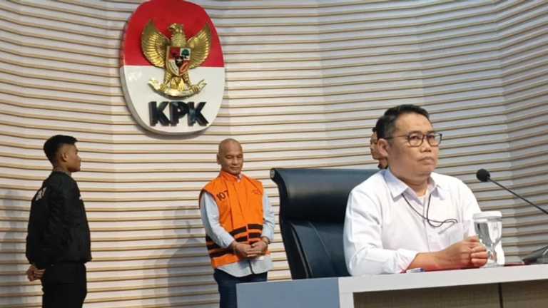 Search image article