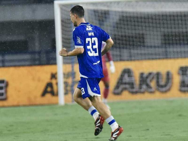 Persib kalahkan Persebaya 1-0, Thom Haye dan Eliano Reijnders resmi debut