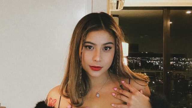 Awkarin pindah ke Australia, bantah rumor hamil
