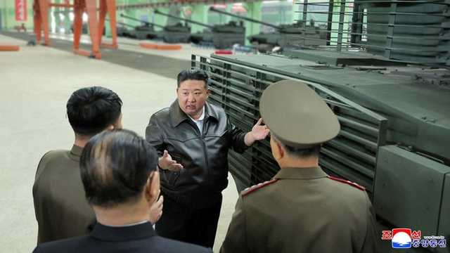 Kim Jong Un Tinjau Pabrik Rudal Terbaru, Perkuat Militer di Tengah Sanksi
