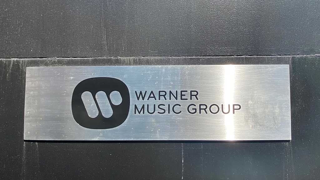 Warner Music Rombak Struktur, Atlantic & Warner Records UK-US Bersatu Gaet Pasar Global