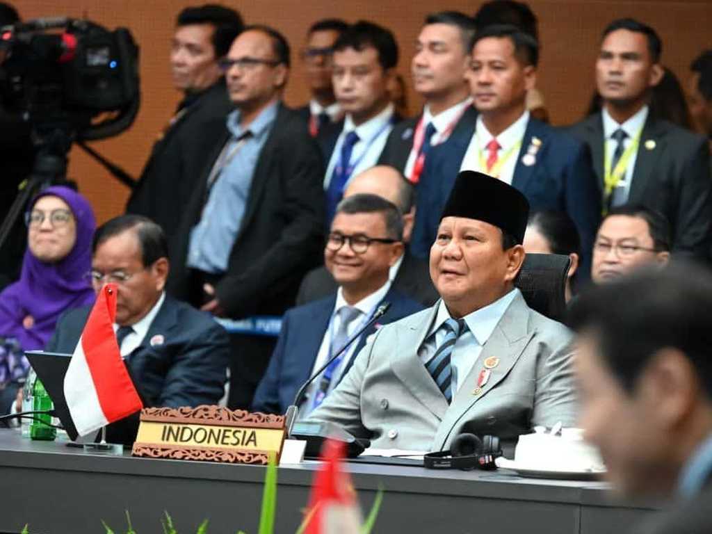 Prabowo Sambut "Tangan Paman Sam", Sebut Keterlibatan AS di ASEAN Sangat Positif