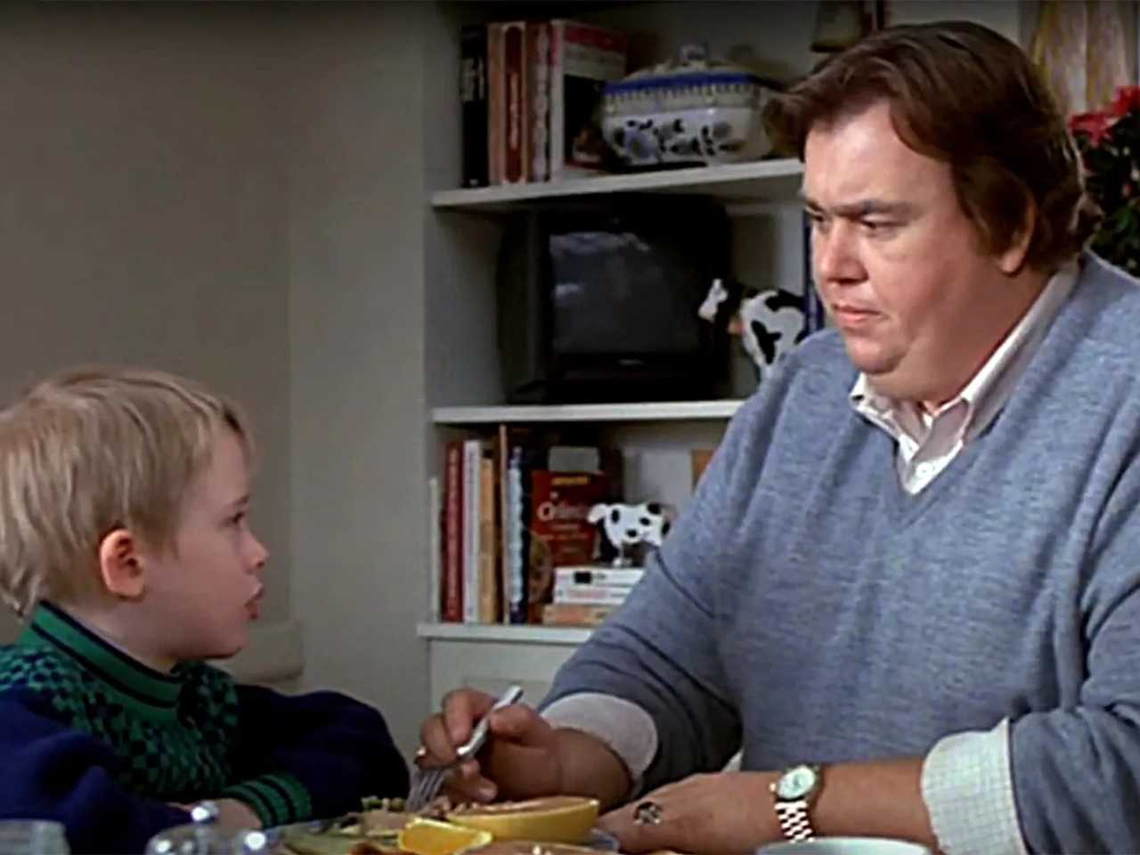 Macaulay Culkin Ungkap John Candy Lindungi Dirinya dari Ayah 'Monster'