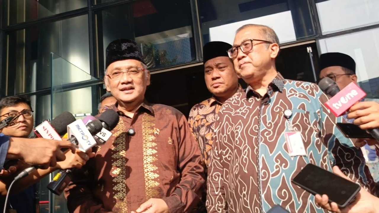 Search image article