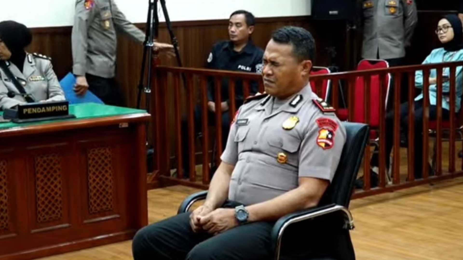Kompol Kosmas Dipecat Tidak Hormat, Mobil Brimob Lindas Ojol Tewas
