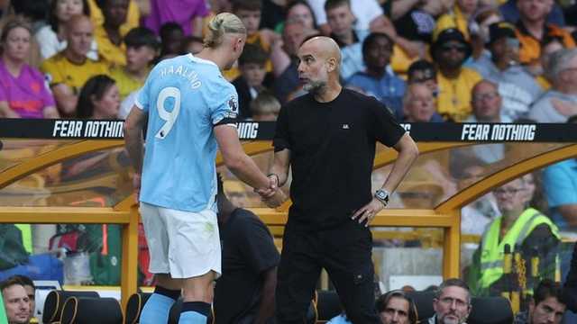 Guardiola panaskan rivalitas, sebut Haaland lebih bagus dari Isak