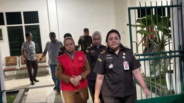 Search image article