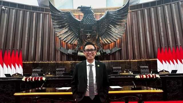 Eko Patrio Dinonaktifkan DPR, Publik Geram Usai Pamer Testimoni Baik
