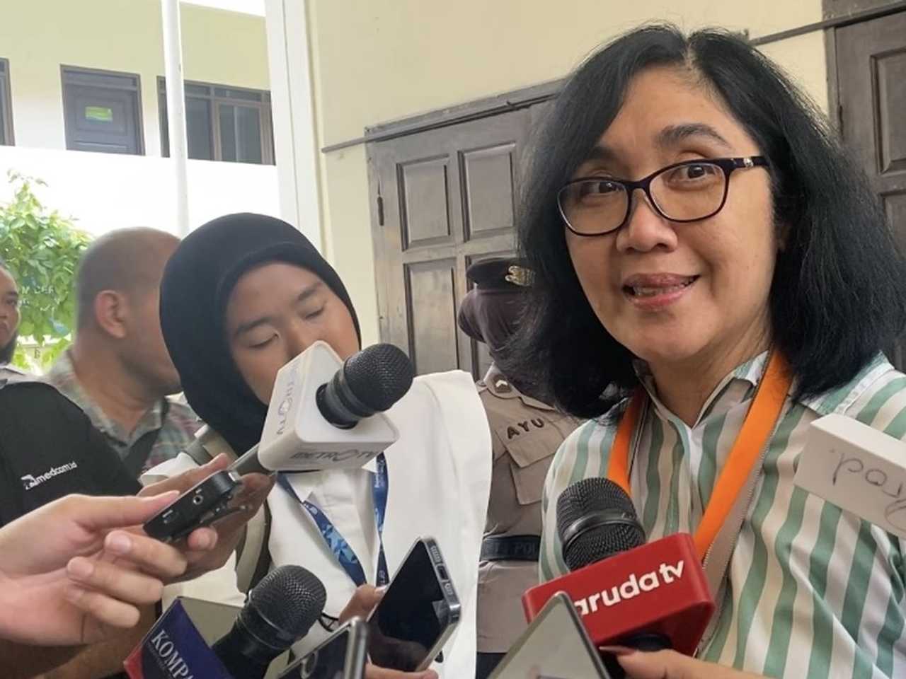 Search image article