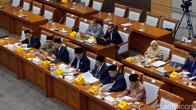 Search image article