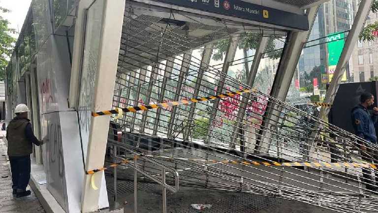 MRT Jakarta Hanya Layani Rute Terbatas Imbas Stasiun Istora Mandiri Dirusak Demo