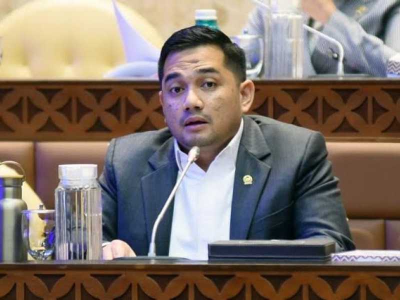 Ikuti Arahan Prabowo, Komisi II DPR Batalkan Seluruh Kunjungan Luar Negeri, Dana Kembali ke Negara