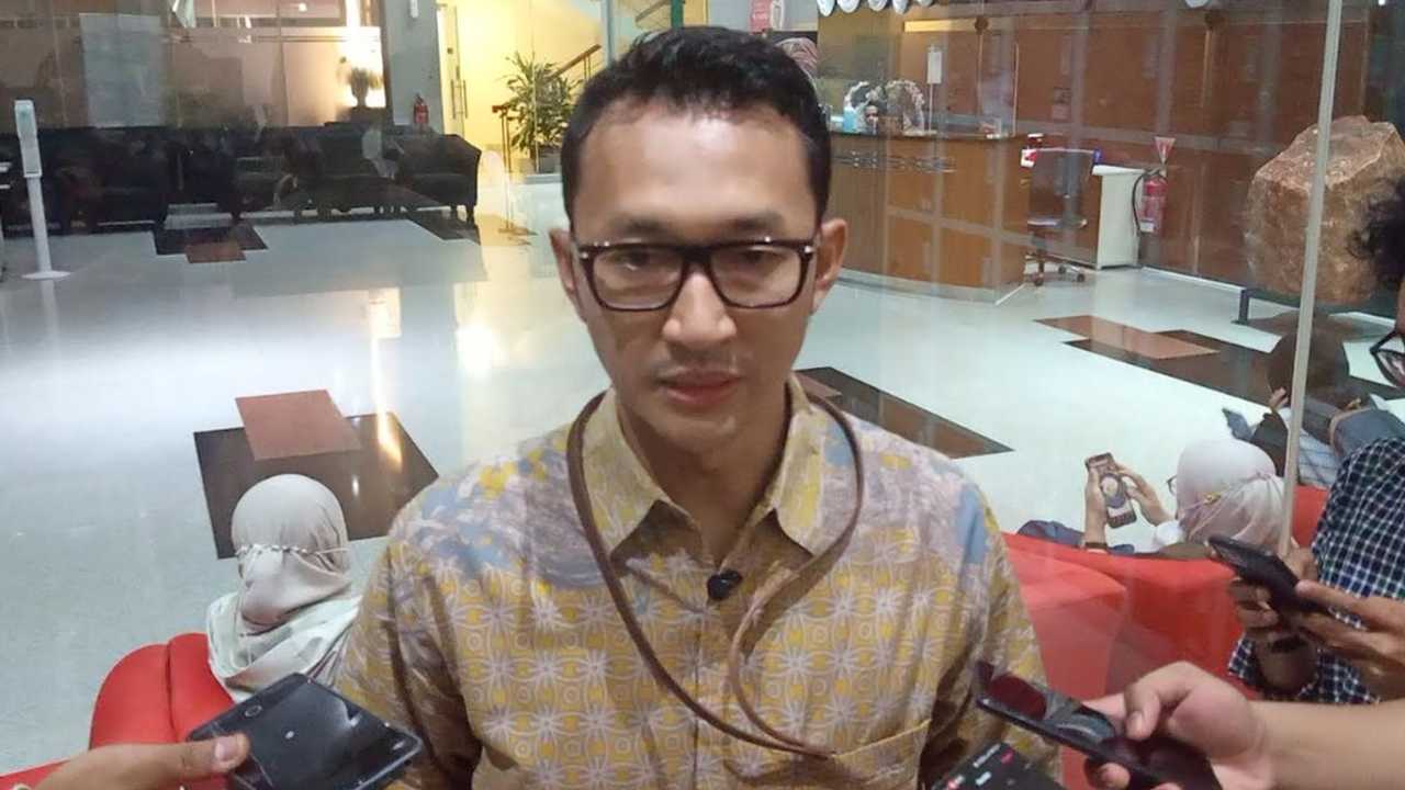 Search image article