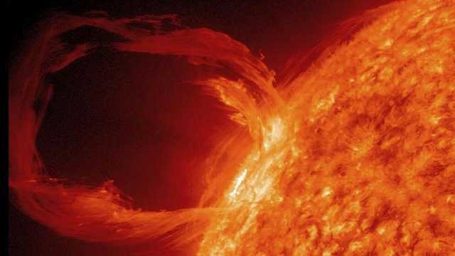 Badai Geomagnetik G4: Indonesia Aman Berkat Perisai Alami Khatulistiwa