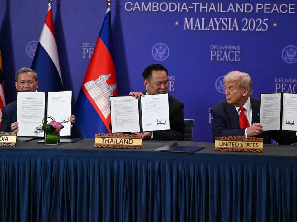 KTT ASEAN: Donald Trump Mediasi Damai Thailand-Kamboja, Curi Perhatian