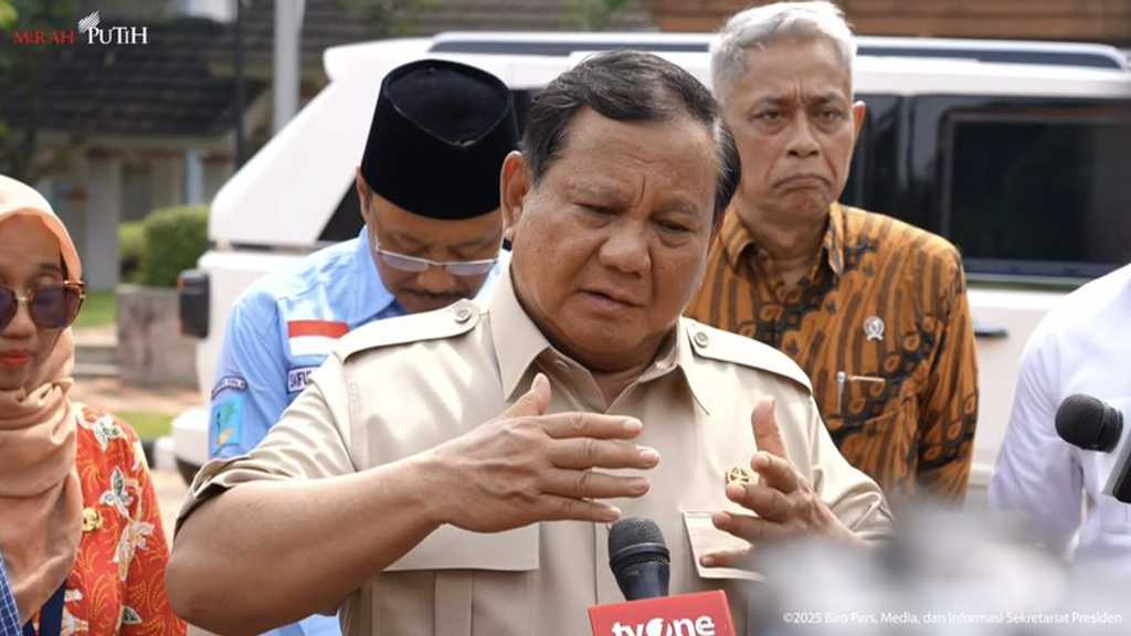Prabowo Gelontorkan 330 Ribu Layar Digital Pintar ke Sekolah, Dongkrak Pendidikan Nasional
