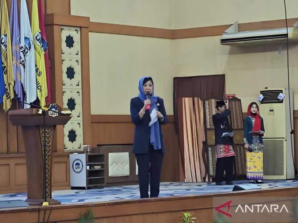 Menkomdigi: Regulasi AI Mendesak, Lindungi Anak Muda dari Ancaman PHK