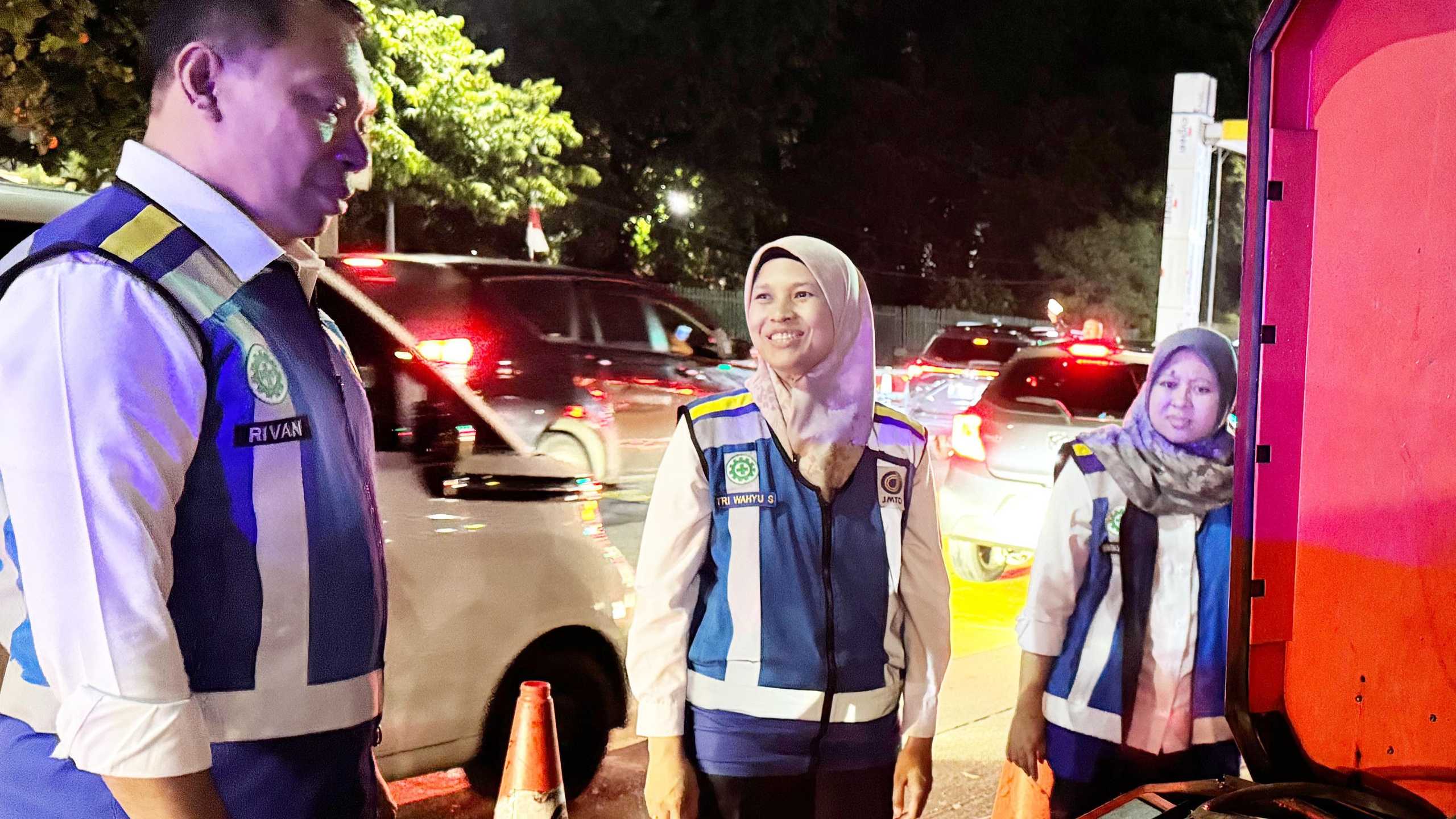 Search image article