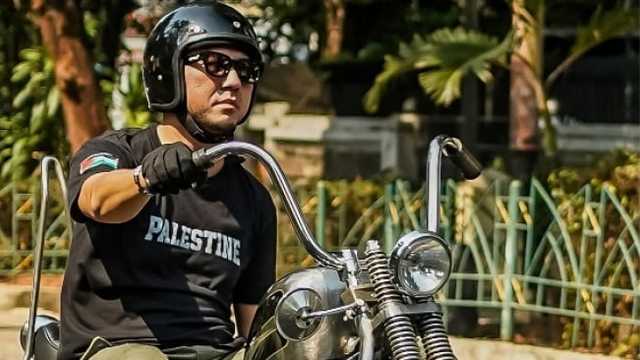 Duka Ojol Affan Kurniawan: Ananda Omesh Pimpin Salat Gaib di Ribuan Masjid