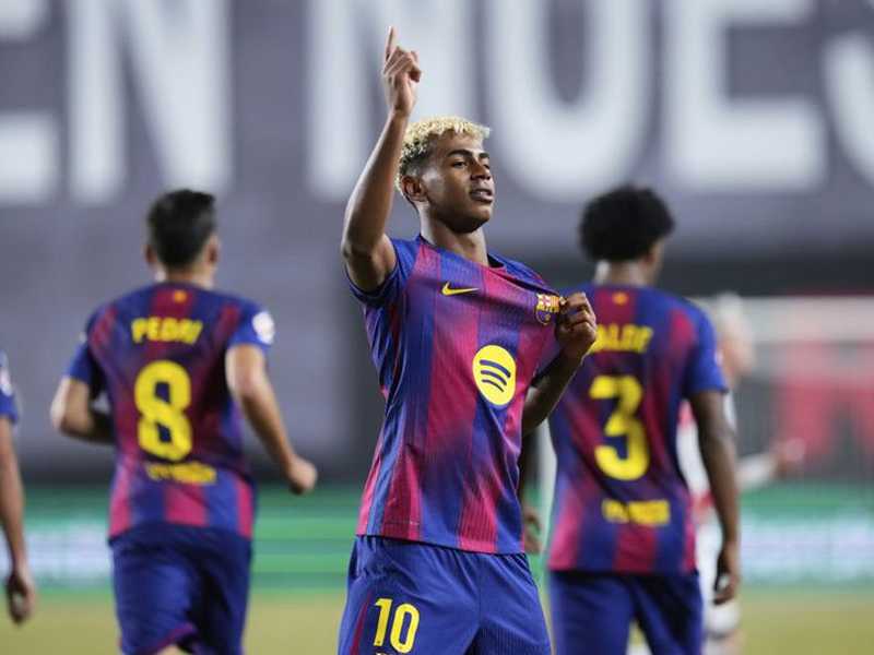 Bek Real Madrid Sanjung Lamine Yamal, Berharap Tak Berdaya Lawan Los Blancos