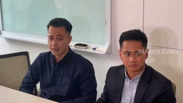 Eza Gionino Menangis Rindu Anak, Istri Gugat Cerai dan Bawa Pergi