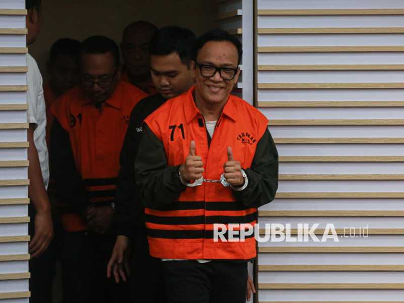 Ebenezer berpeci di KPK, bilang biar lebih keren