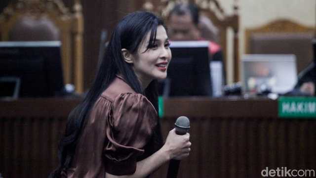 Penyidik Ungkap: Tak Ada Bukti Tas Mewah Sandra Dewi Dibeli Sebelum Nikah