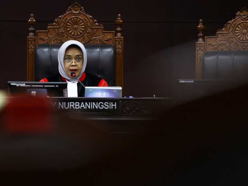 MK Larang Wamen Rangkap Jabatan Komisaris BUMN, Pemerintah Diberi 2 Tahun