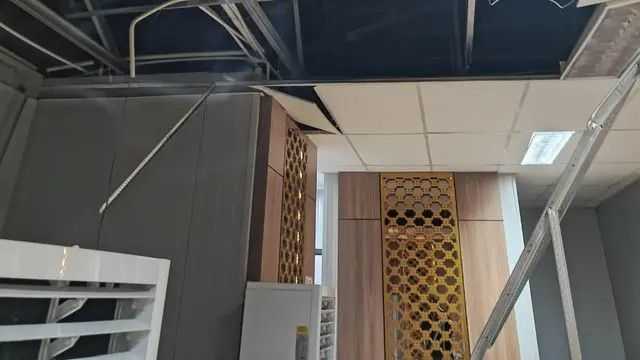 Plafon Bandara Nabire Ambruk, Kaca Pecah Akibat Gempa M 6,6