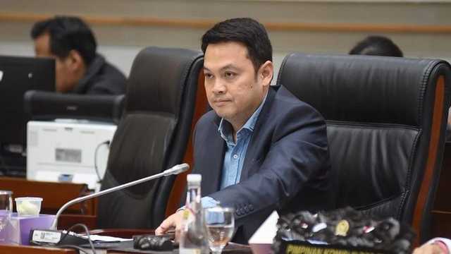 Search image article