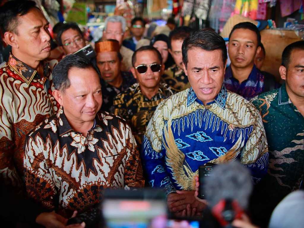 Mentan Amran Sulaiman: Indonesia Stop Impor Beras Hingga 2025, Stok Melimpah!