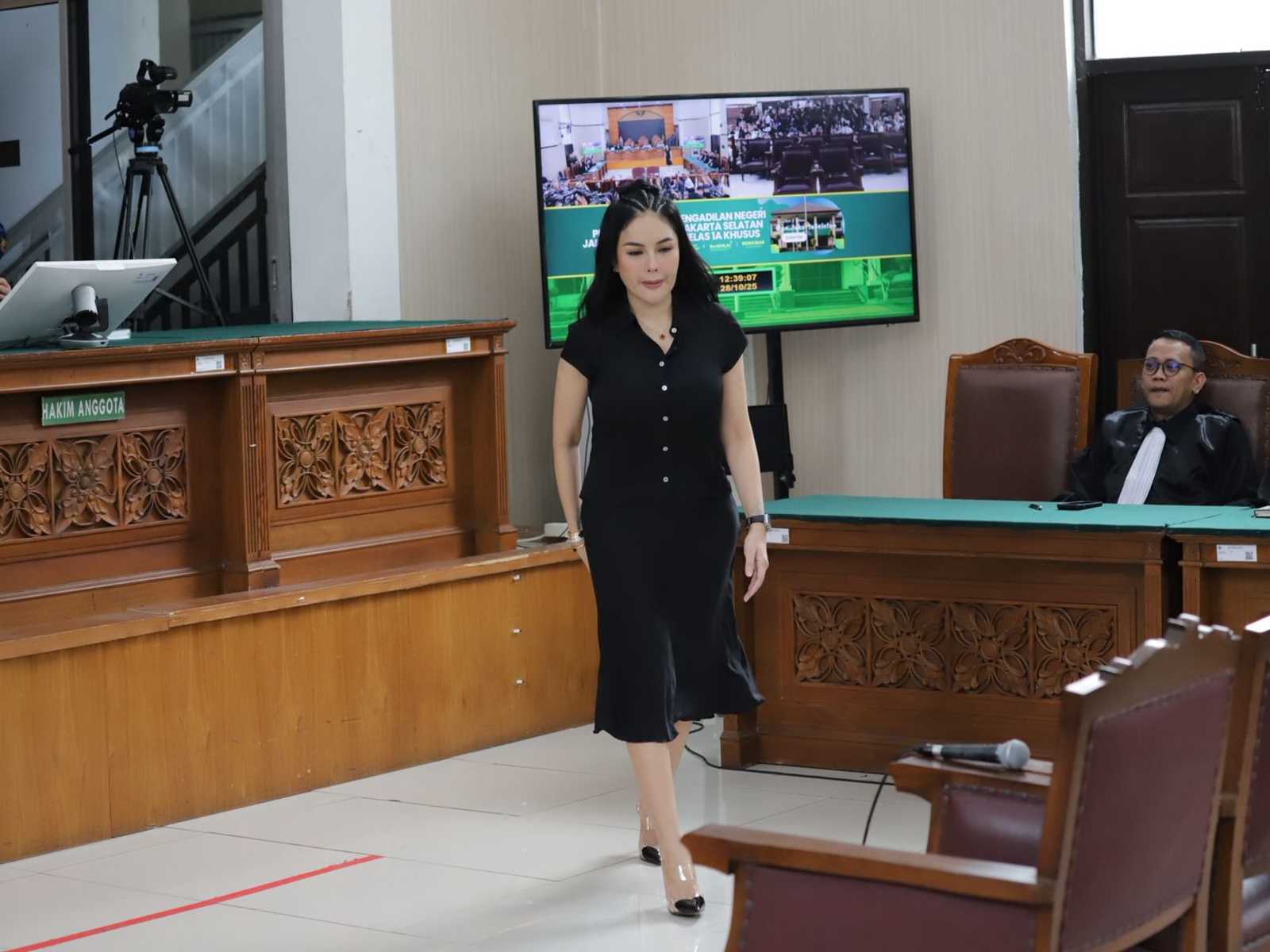 Nikita Mirzani Prediksi TPPU Gugur, Tetap Banding Vonis 4 Tahun Penjara